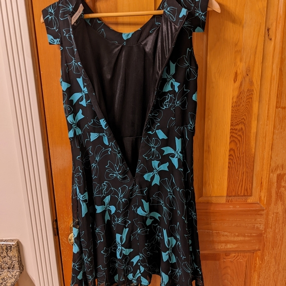 Ynonyme dress - Picture 2 of 5